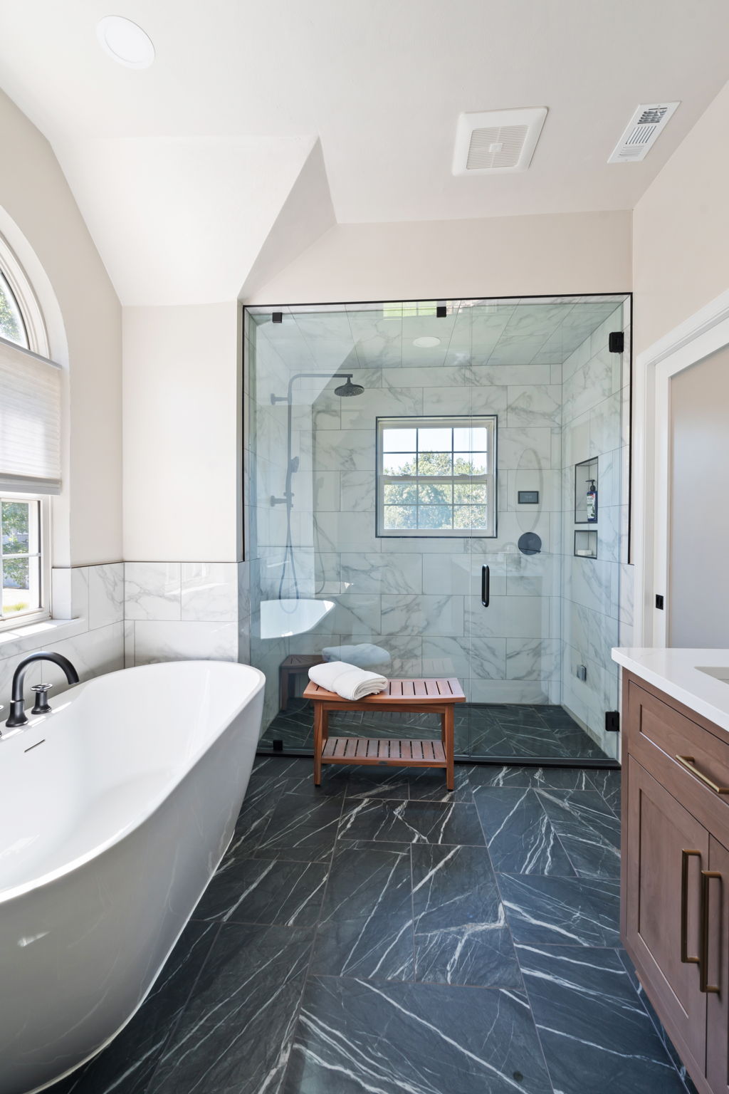 beautiful modern bathroom remodel