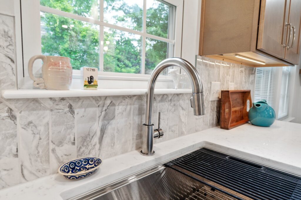 Daltile Divinium Zion Picket tile backsplash.