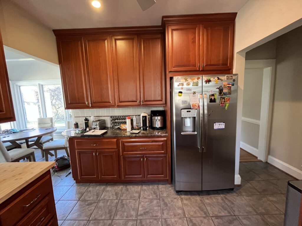 out of date kitchen before